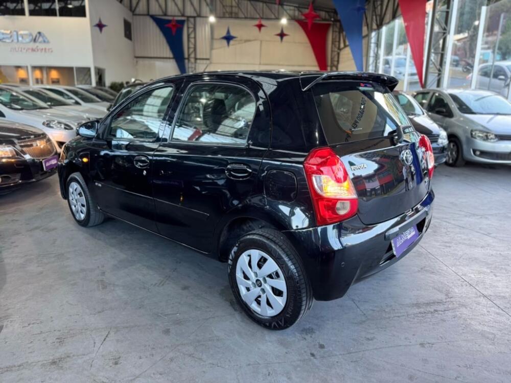 Toyota Etios Hatch