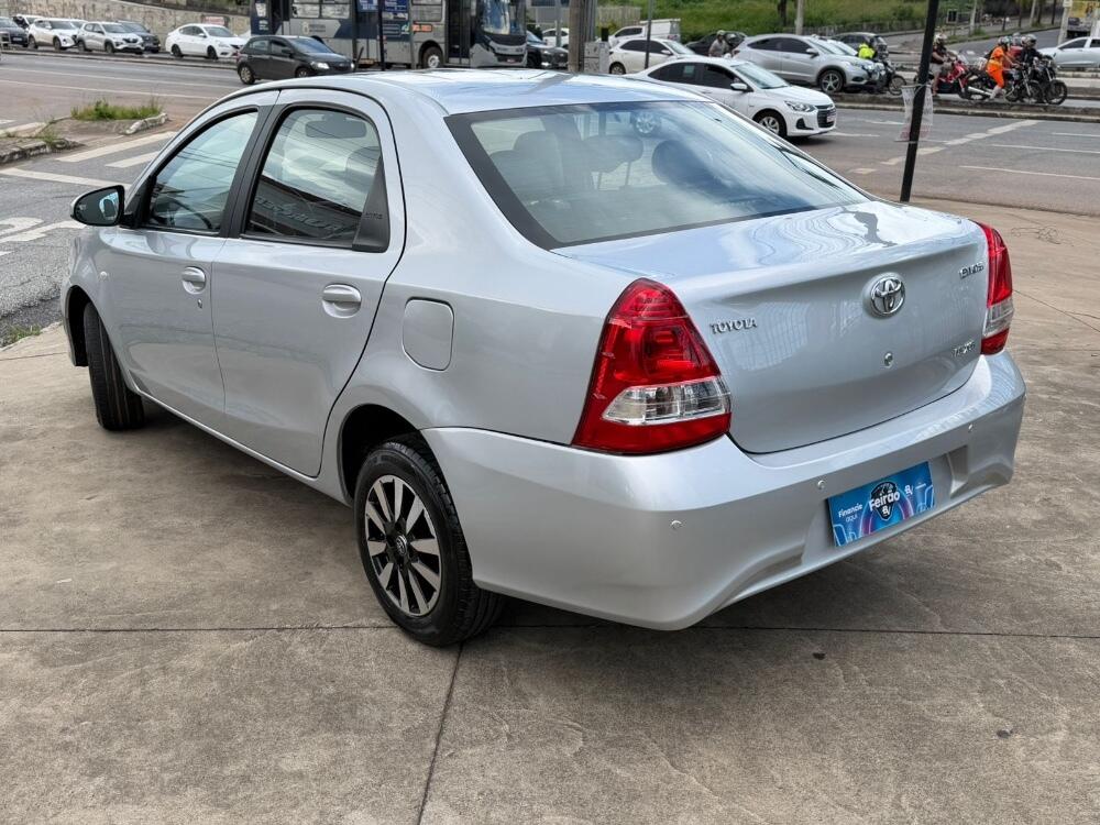 Toyota Etios Hatch