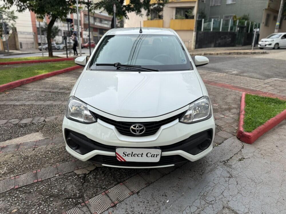 Toyota Etios Hatch