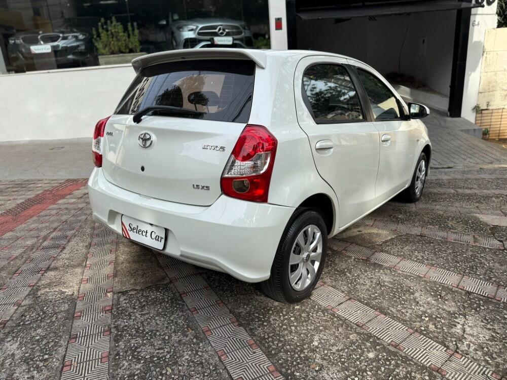 Toyota Etios Hatch