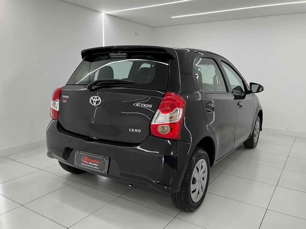 Toyota Etios Hatch