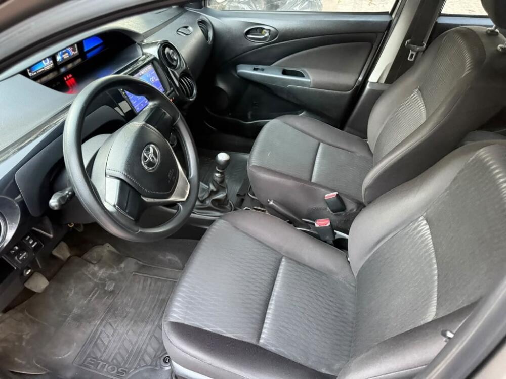 Toyota Etios Hatch