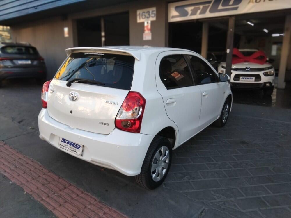 Toyota Etios Hatch