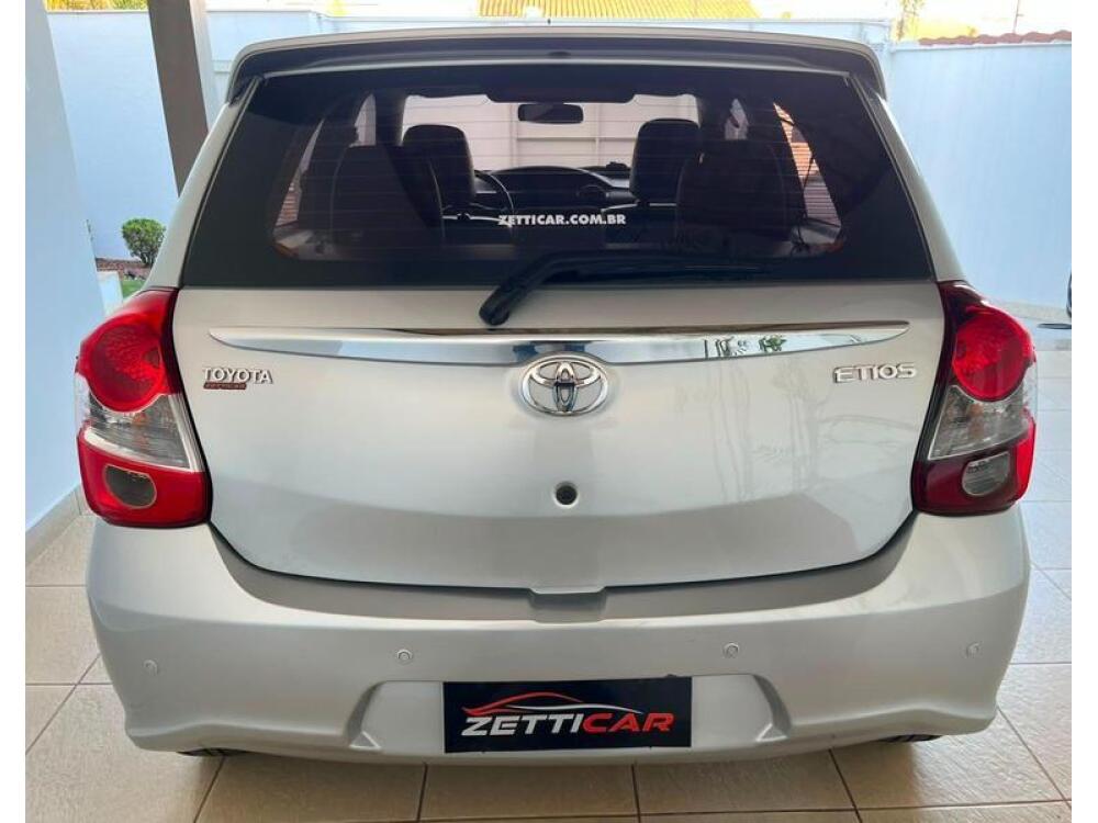 Toyota Etios Hatch