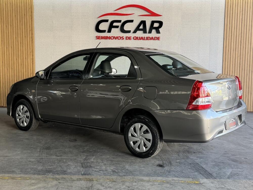 Toyota Etios Hatch