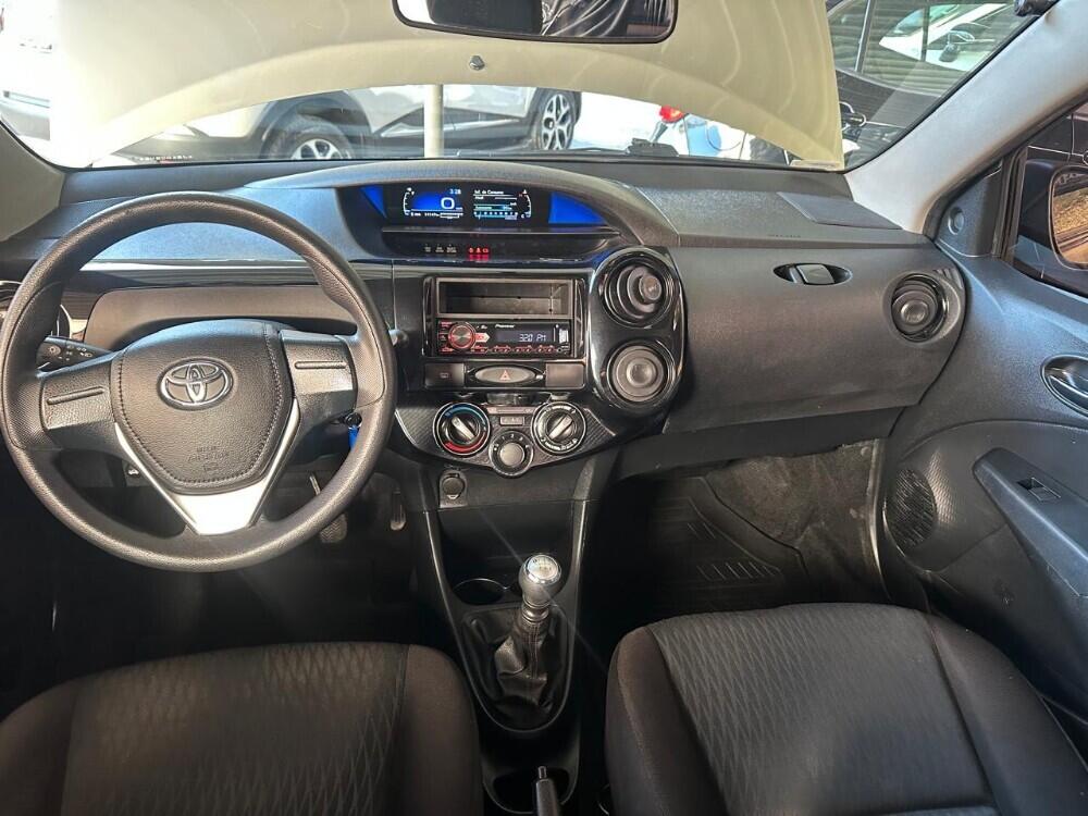 Toyota Etios Hatch