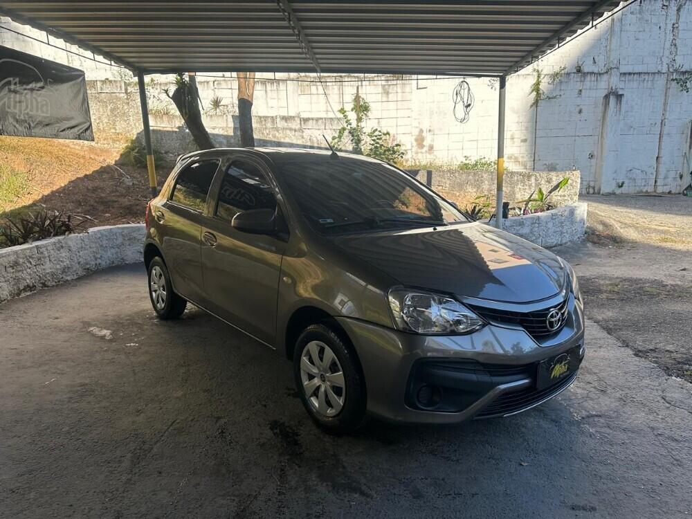 Toyota Etios Hatch
