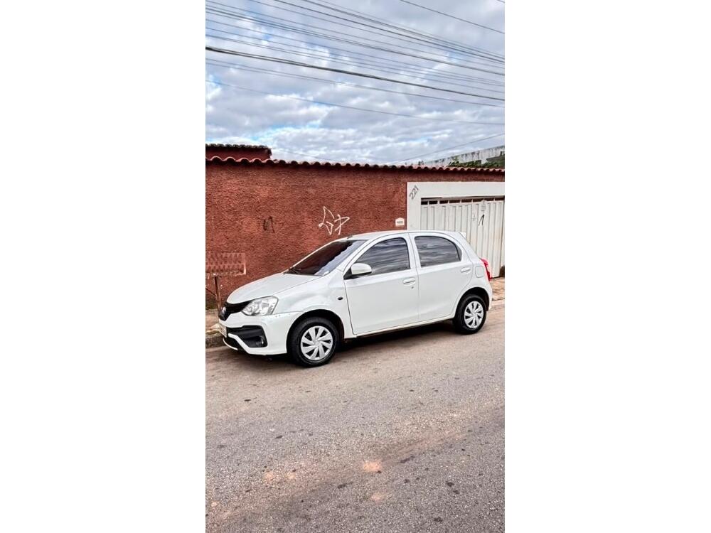 Toyota Etios Hatch