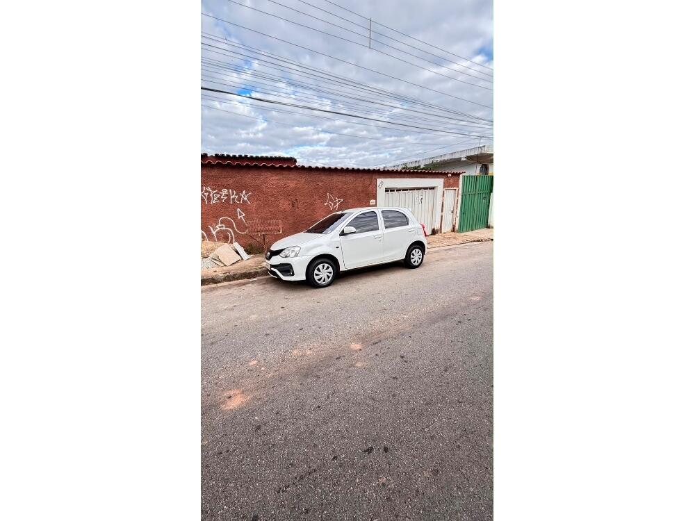 Toyota Etios Hatch