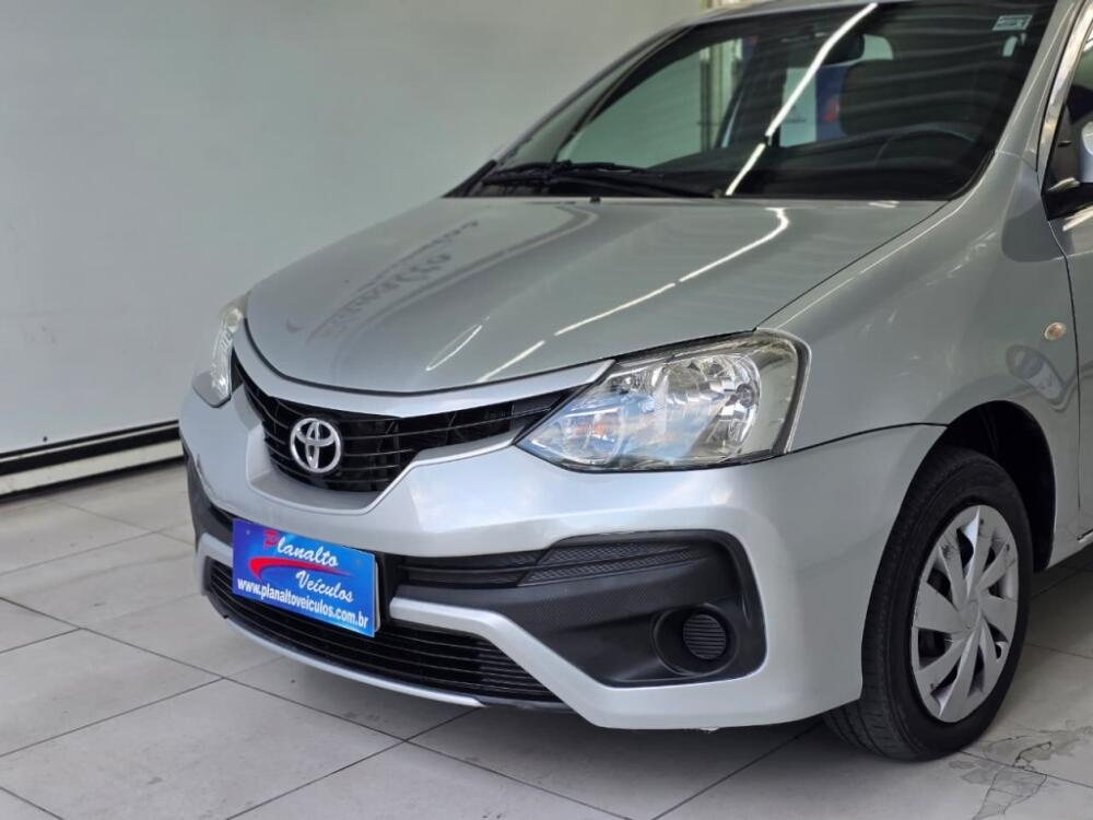 Toyota Etios Hatch