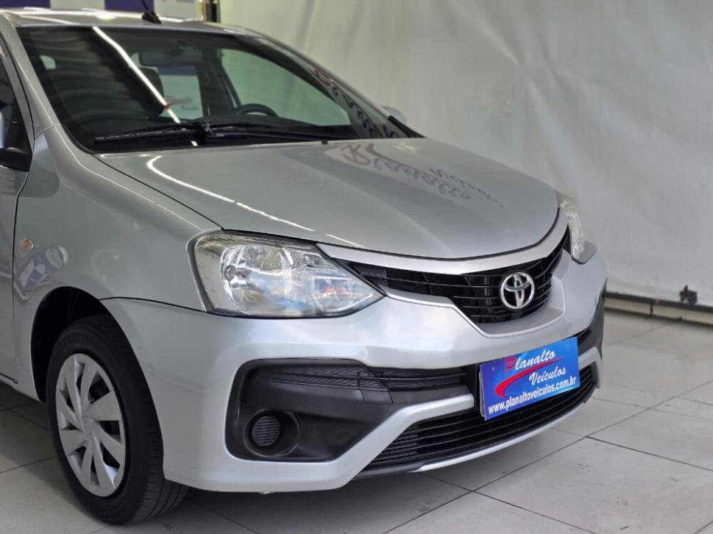 Toyota Etios Hatch