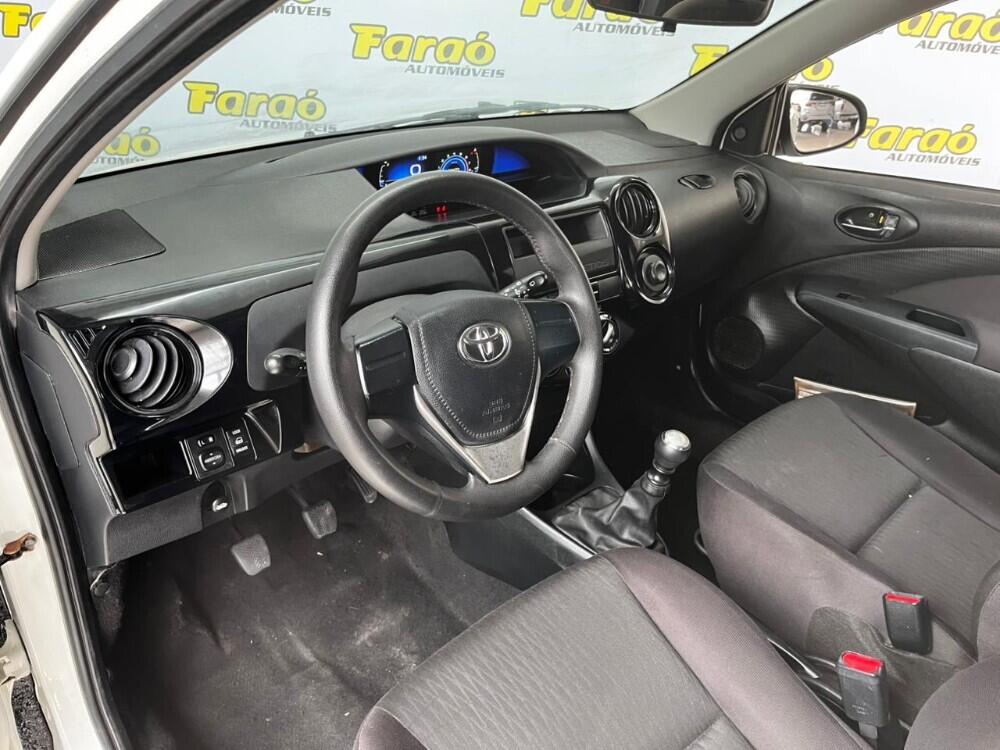 Toyota Etios Hatch