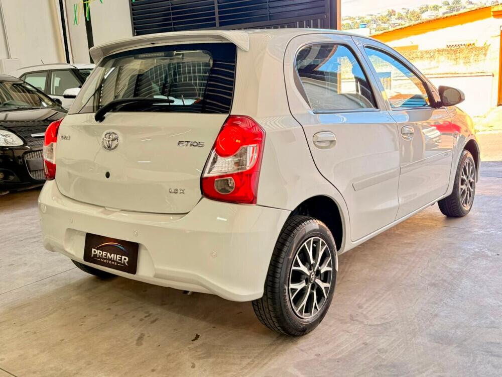 Toyota Etios Hatch