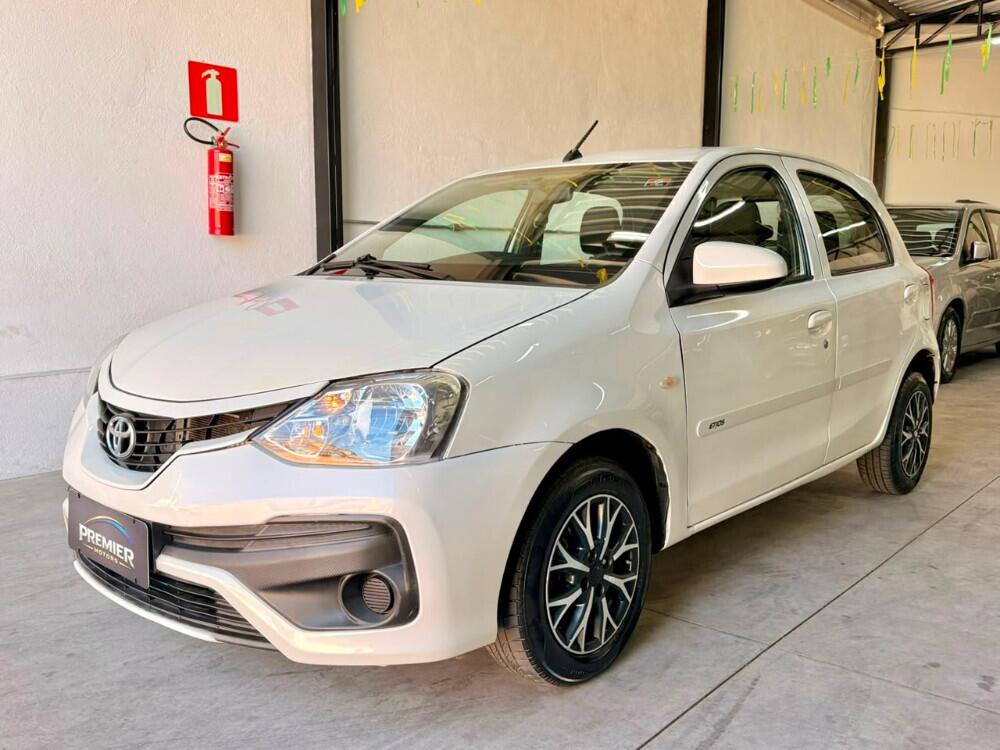 Toyota Etios Hatch