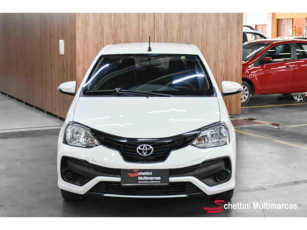 Toyota Etios Hatch