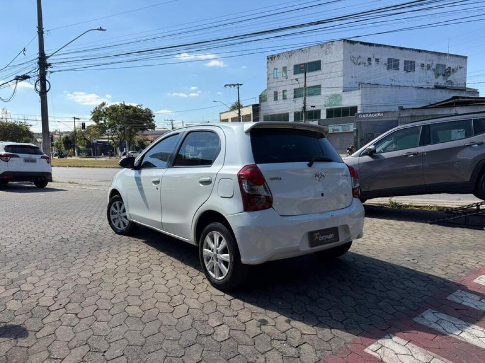 Toyota Etios Hatch