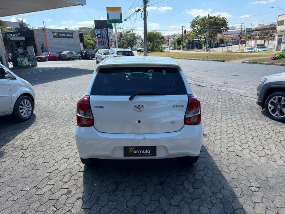 Toyota Etios Hatch