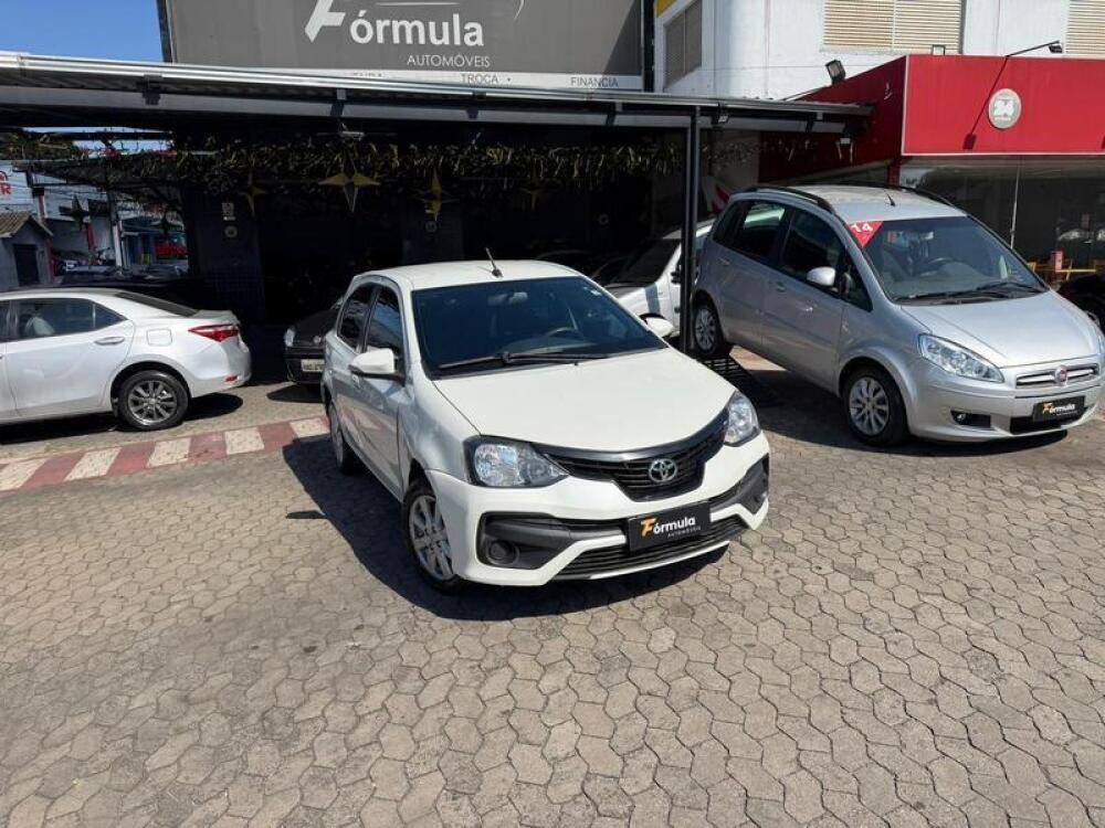 Toyota Etios Hatch