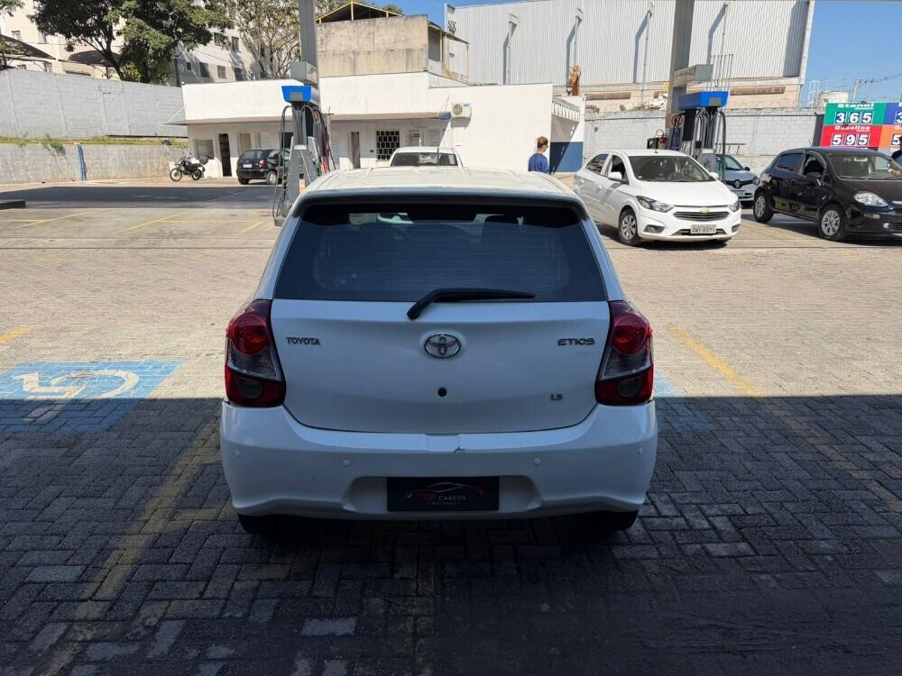Toyota Etios Hatch