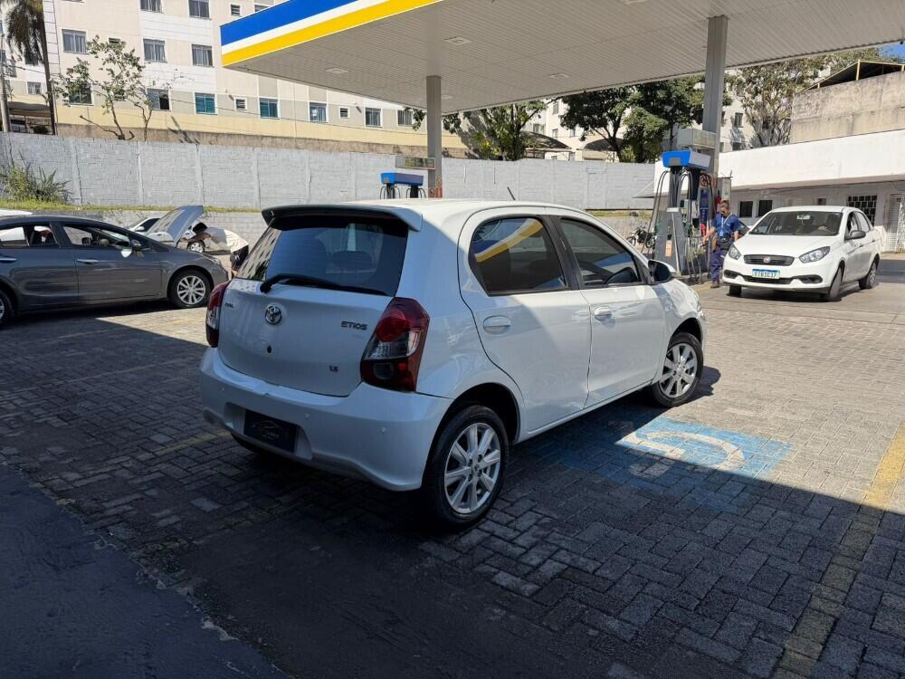 Toyota Etios Hatch