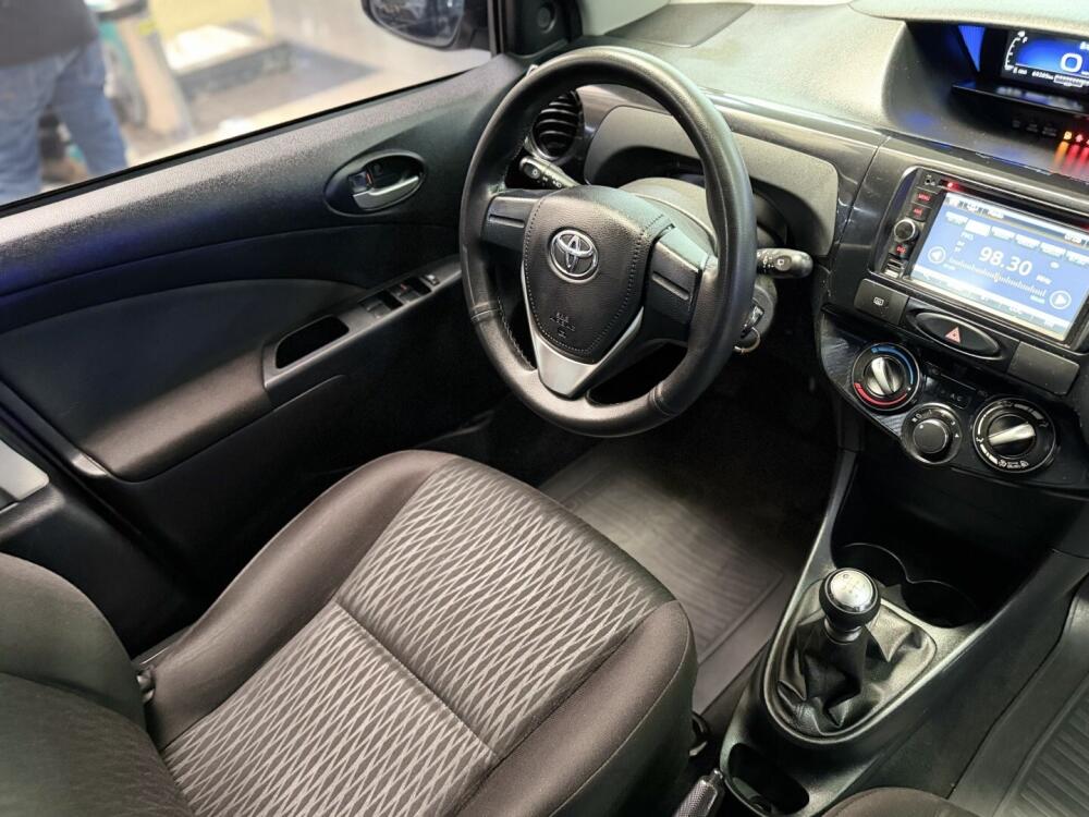 Toyota Etios Hatch