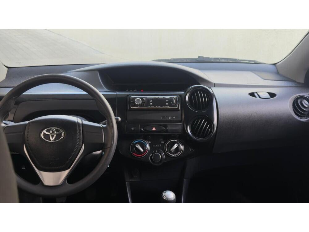 Toyota Etios Hatch