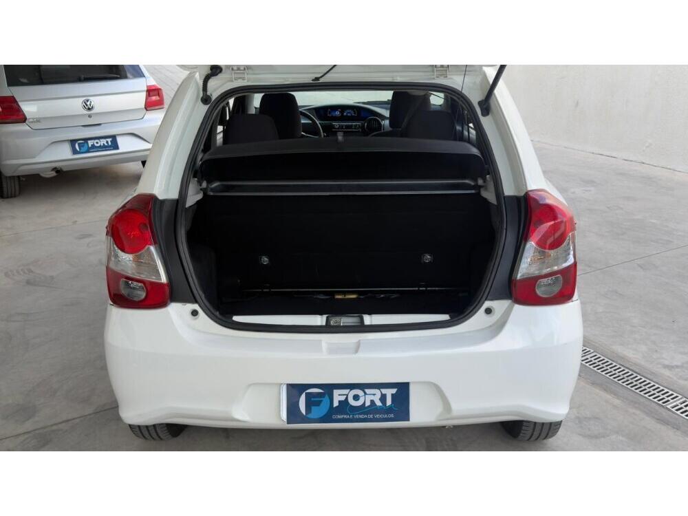 Toyota Etios Hatch
