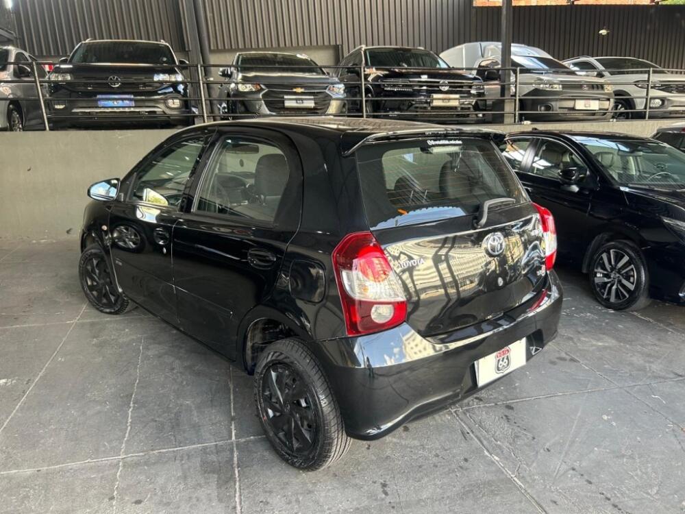 Toyota Etios Hatch
