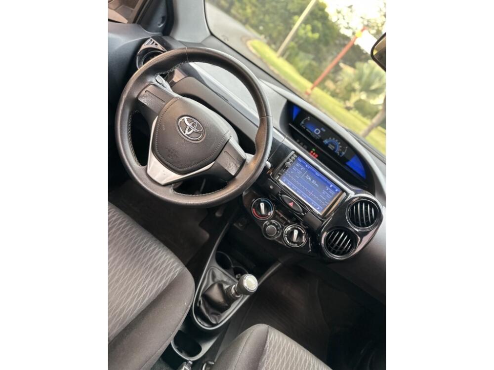 Toyota Etios Hatch