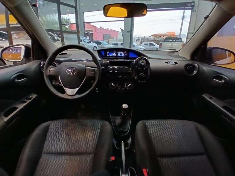 Toyota Etios Hatch