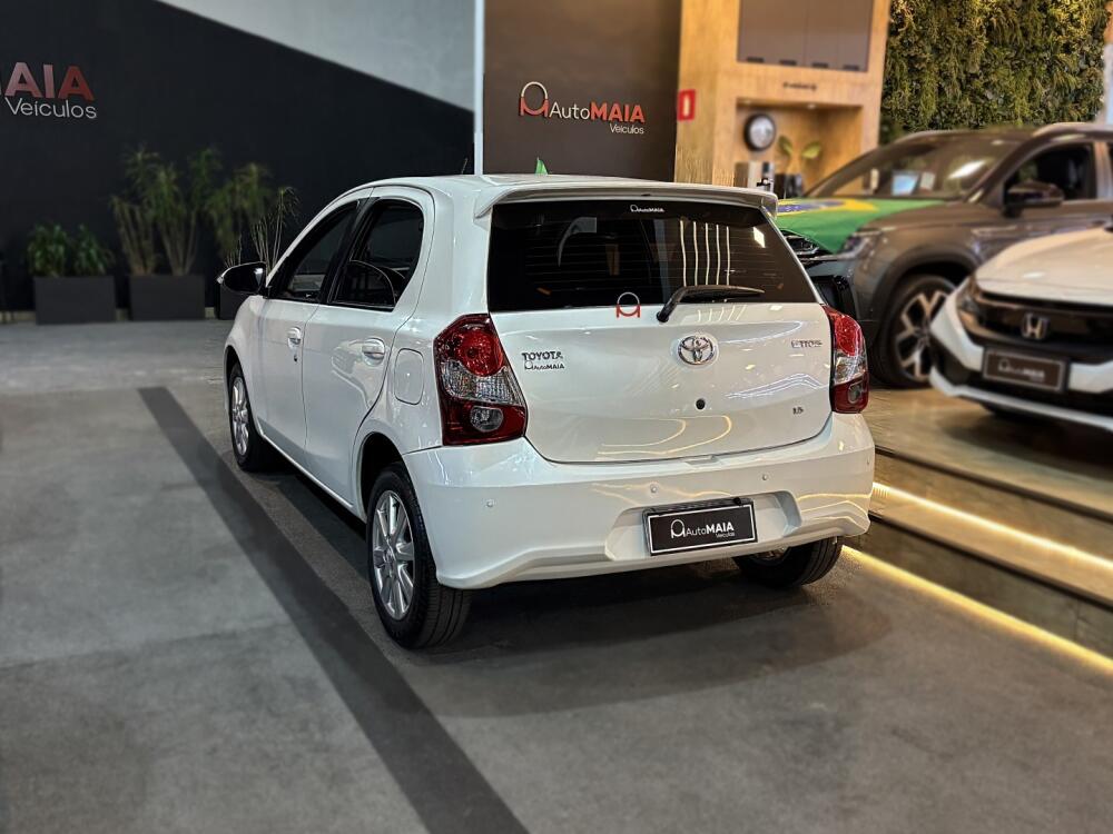 Toyota Etios Hatch