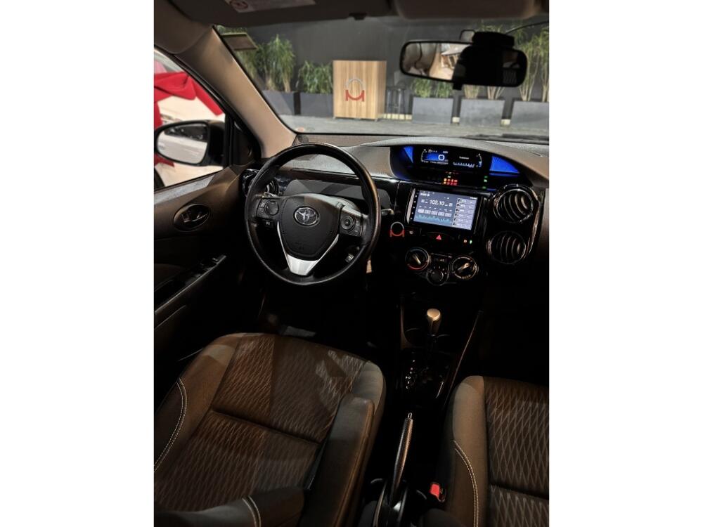 Toyota Etios Hatch