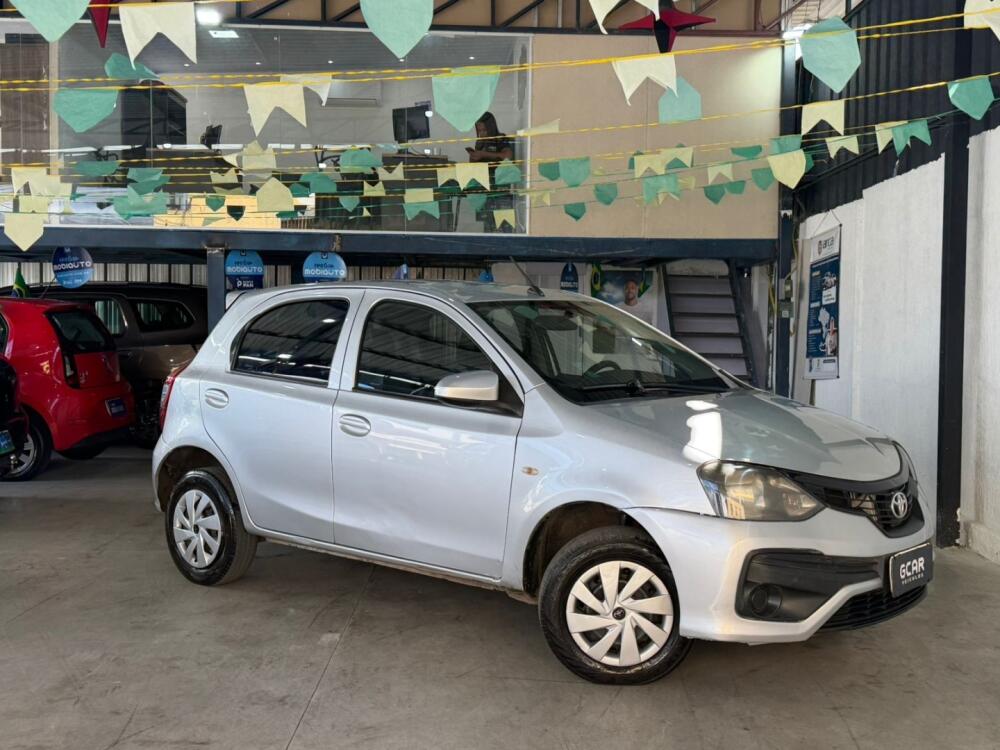 Toyota Etios Hatch
