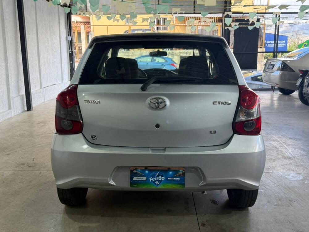 Toyota Etios Hatch