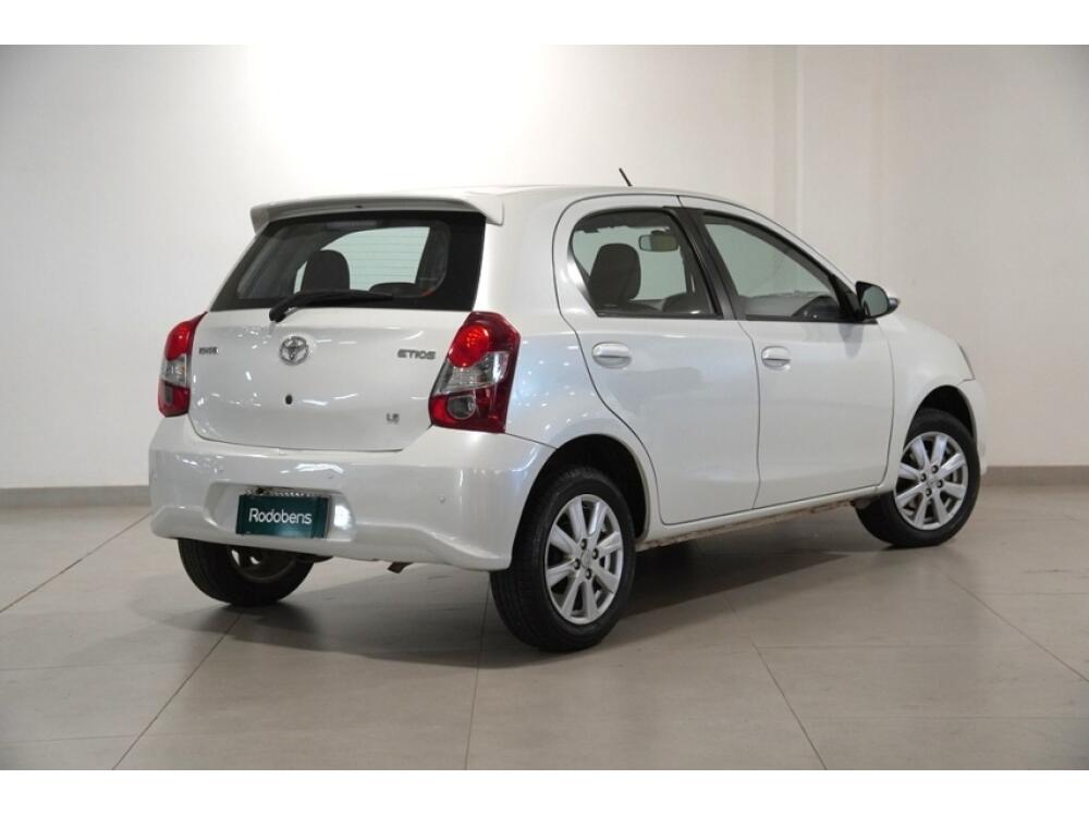 Toyota Etios Hatch