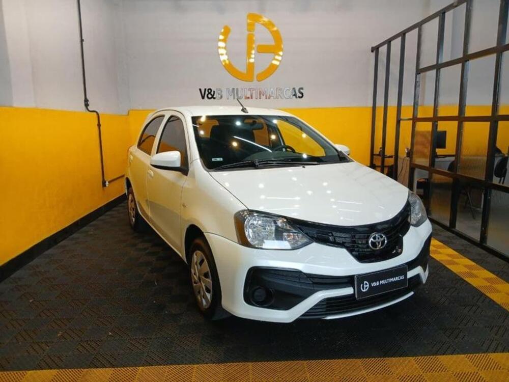 Toyota Etios Hatch