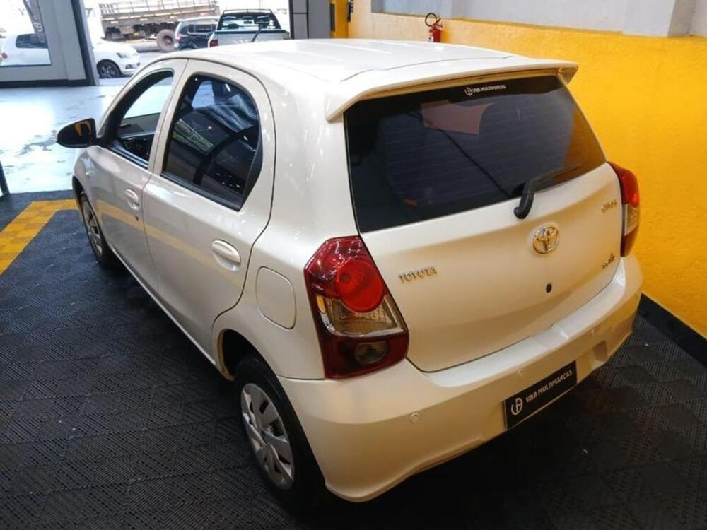Toyota Etios Hatch