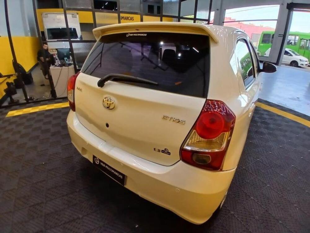 Toyota Etios Hatch