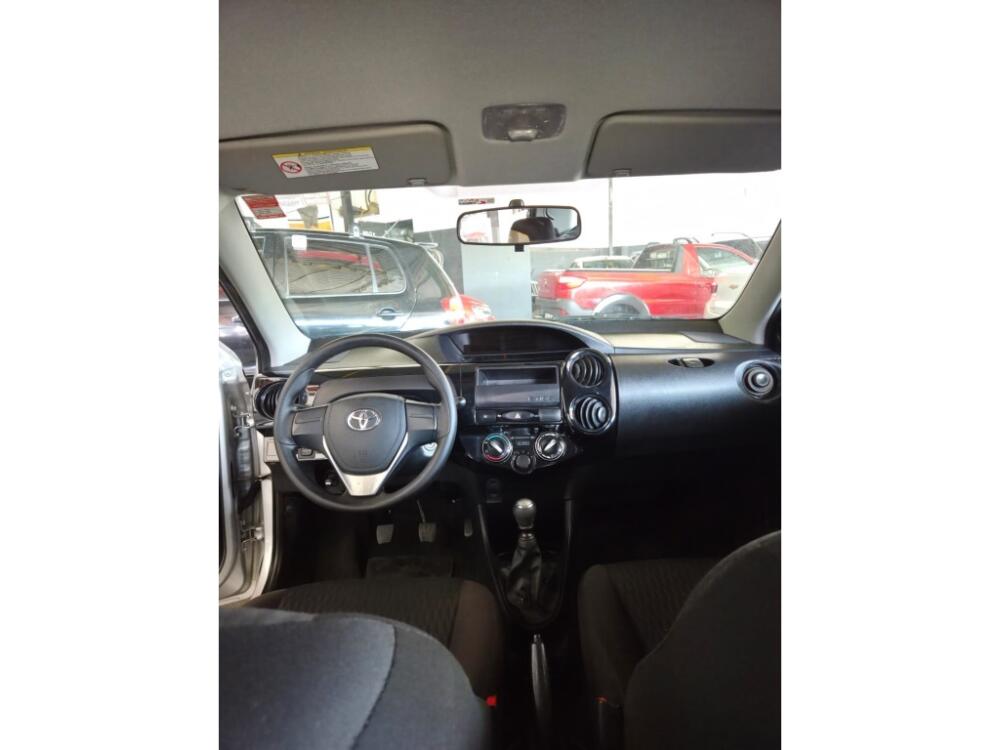 Toyota Etios Hatch