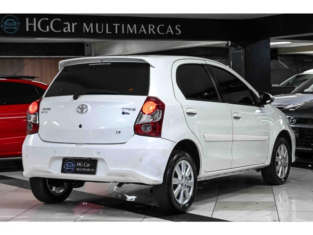 Toyota Etios Hatch