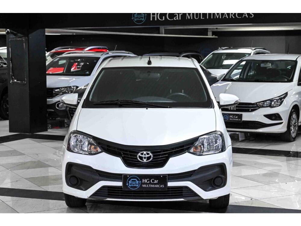 Toyota Etios Hatch