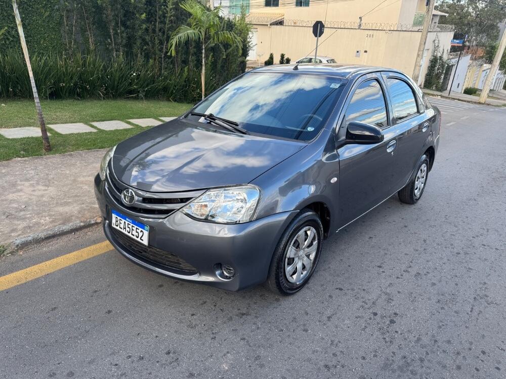 Toyota Etios Sedan