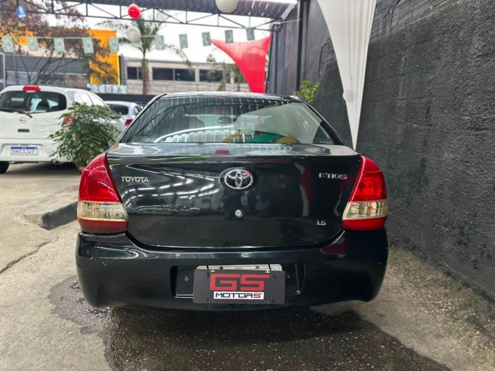 Toyota Etios Sedan