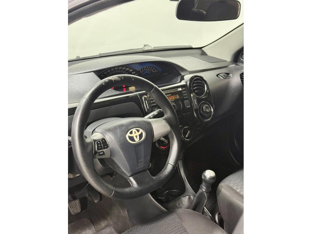 Toyota Etios Sedan