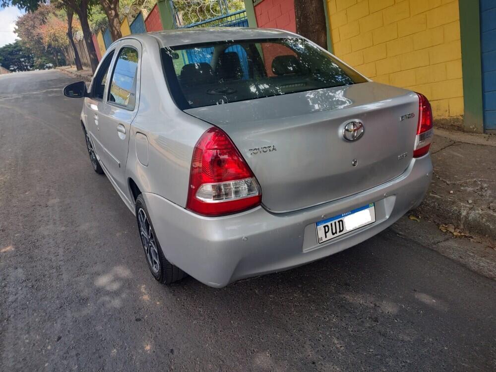 Toyota Etios Sedan