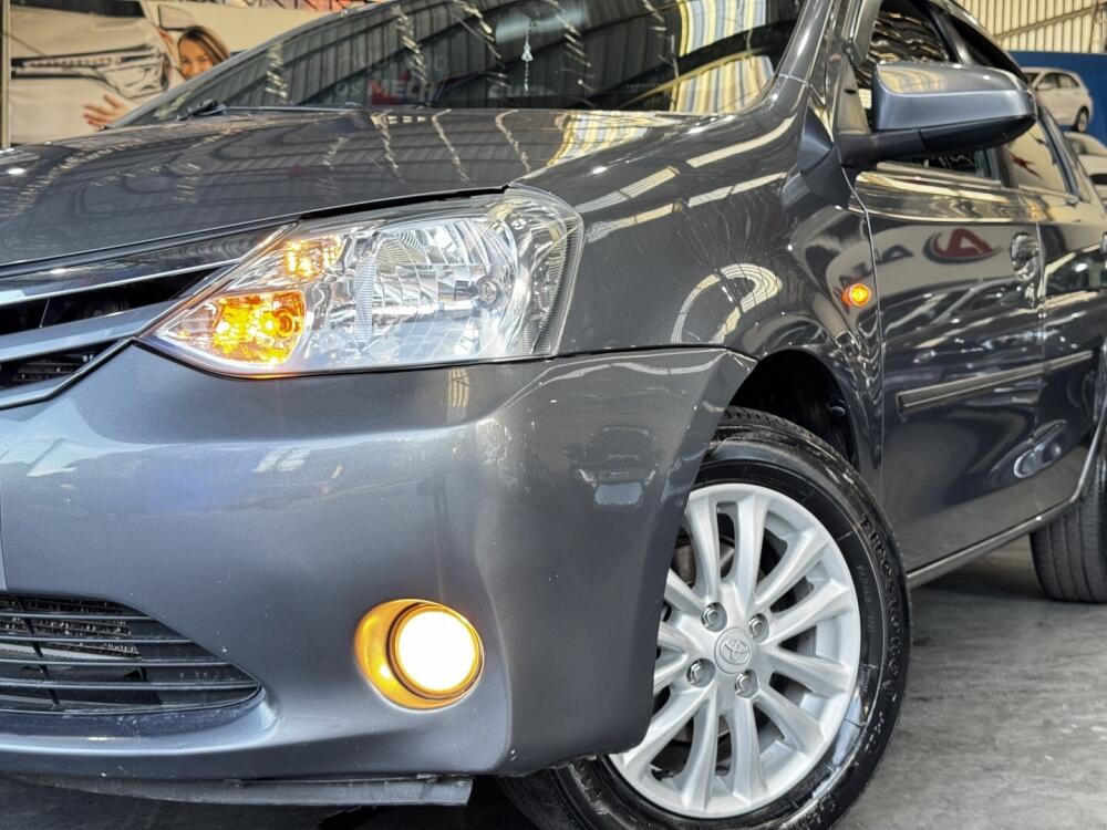 Toyota Etios Sedan
