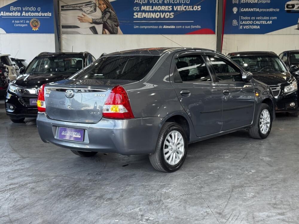 Toyota Etios Sedan