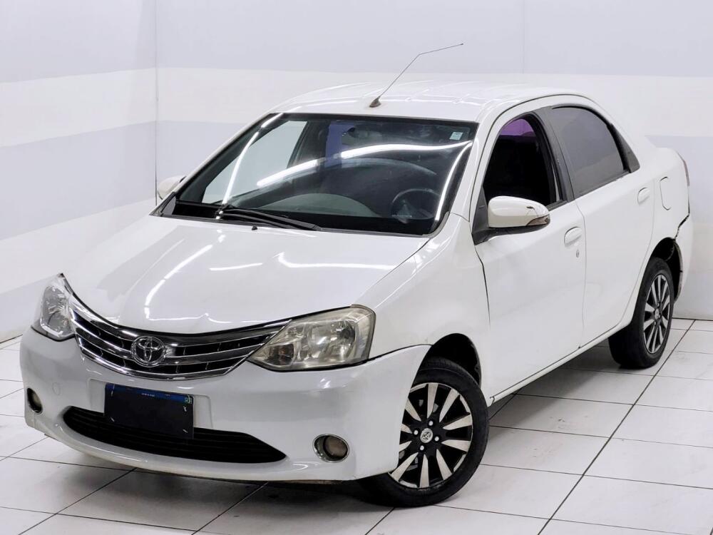 Toyota Etios Sedan