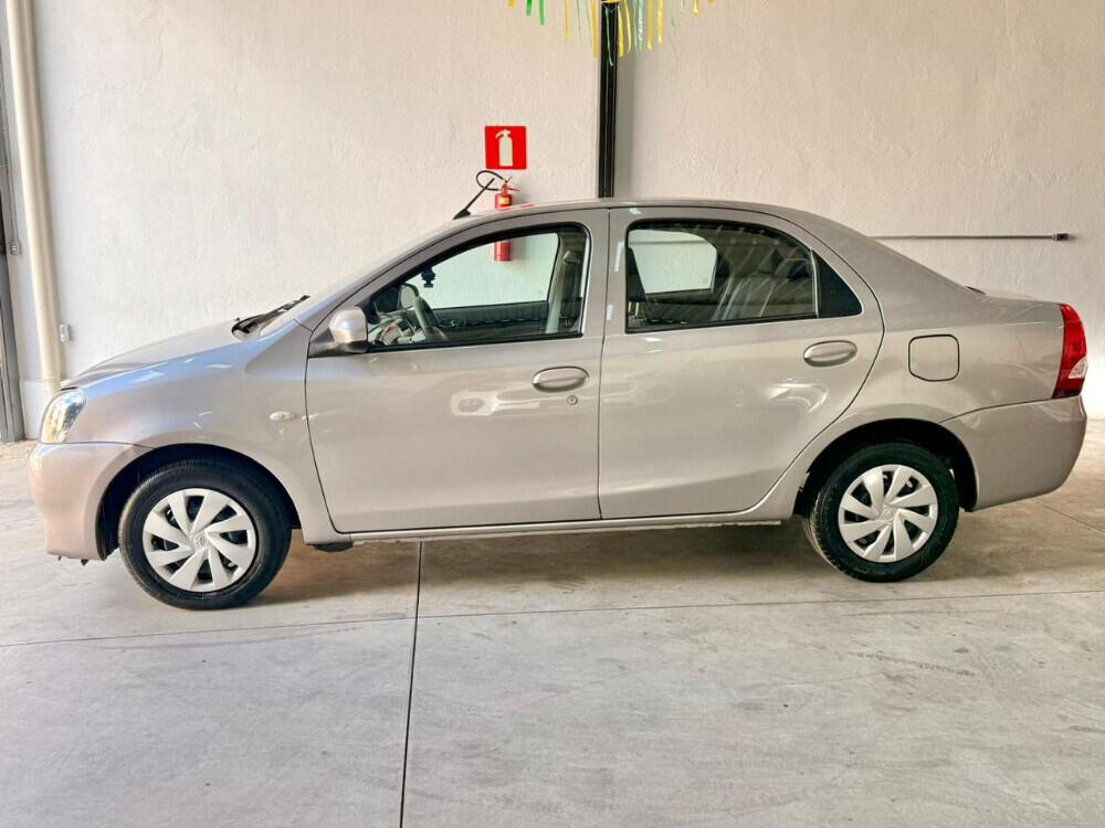 Toyota Etios Sedan