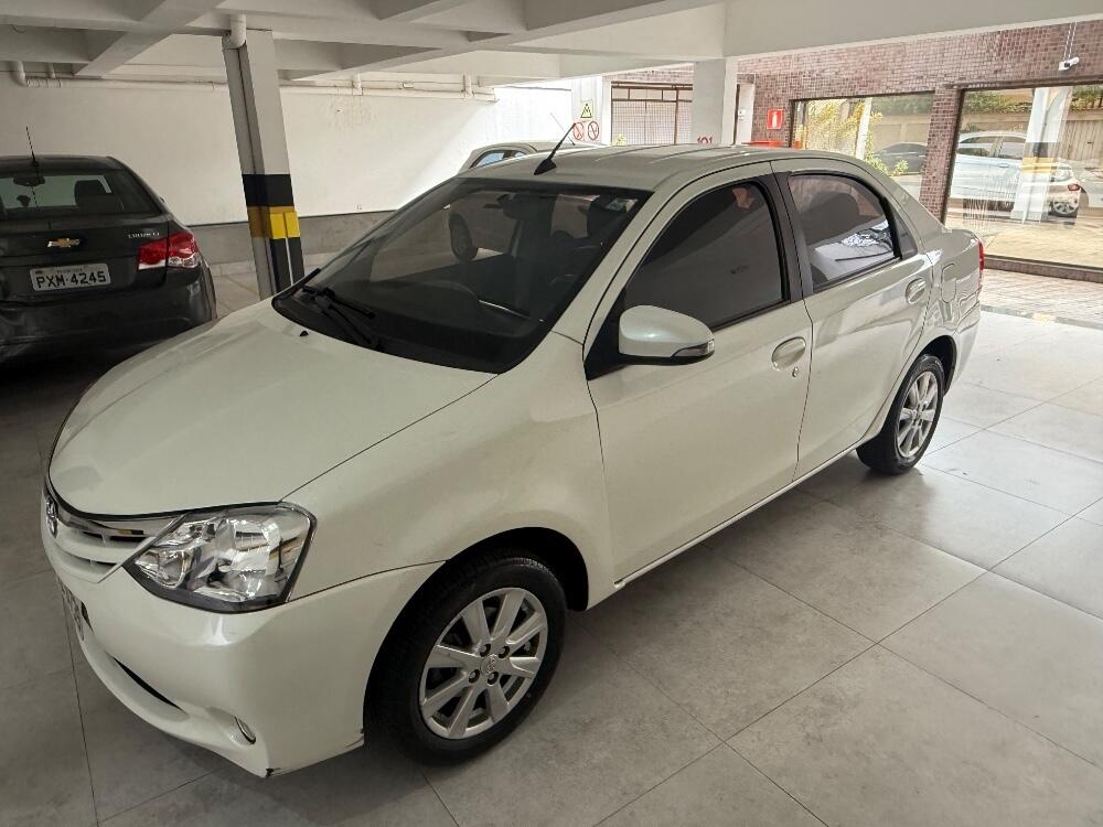 Toyota Etios Sedan